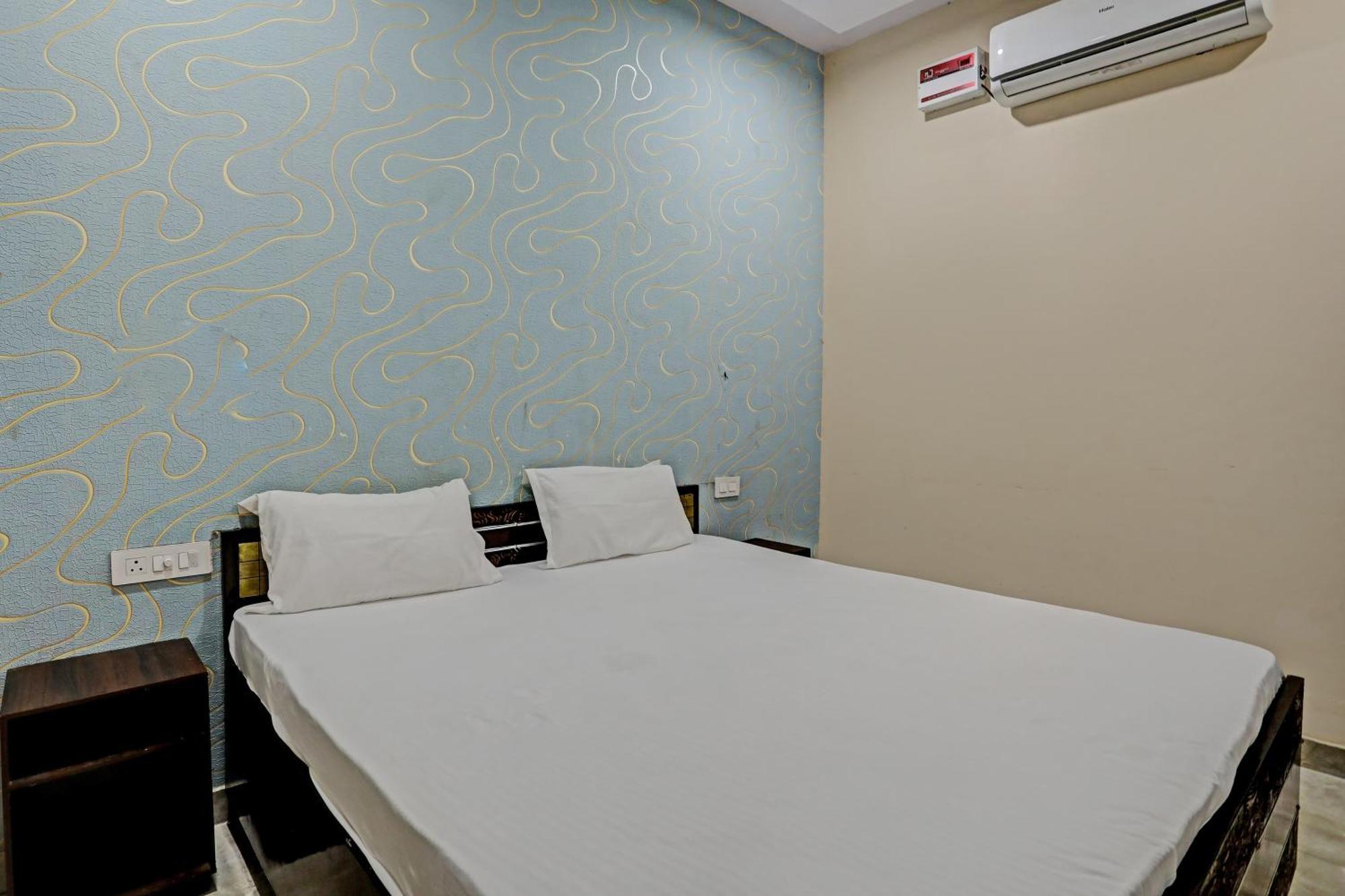 Dream Lounge Hotel Jalandhar Luaran gambar
