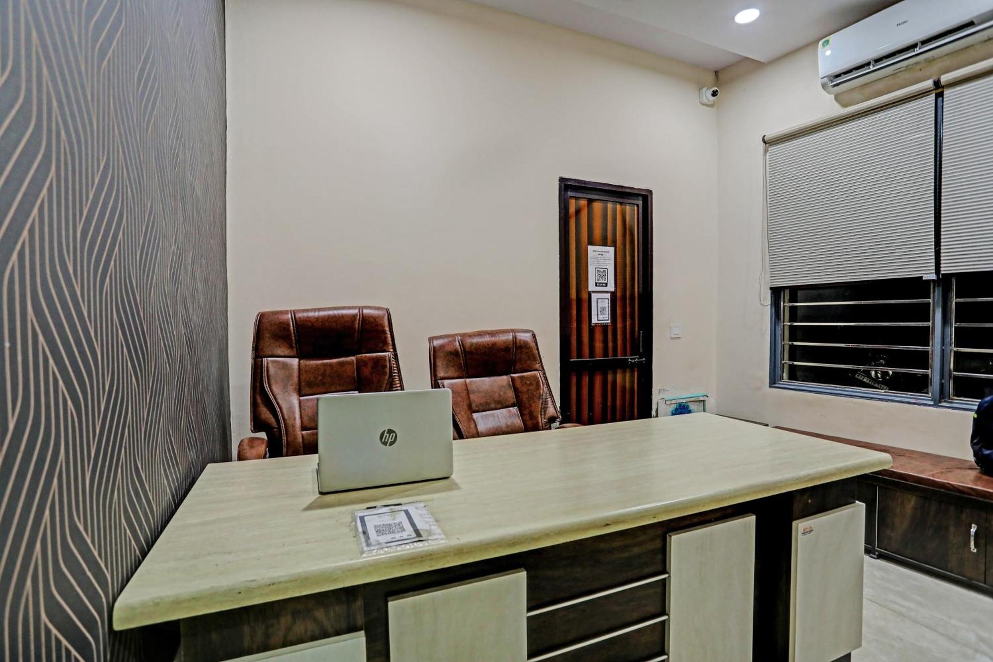 Dream Lounge Hotel Jalandhar Luaran gambar